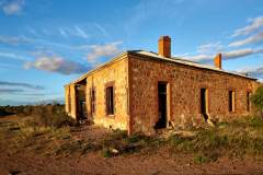 Johnburg Hotel  Ruin